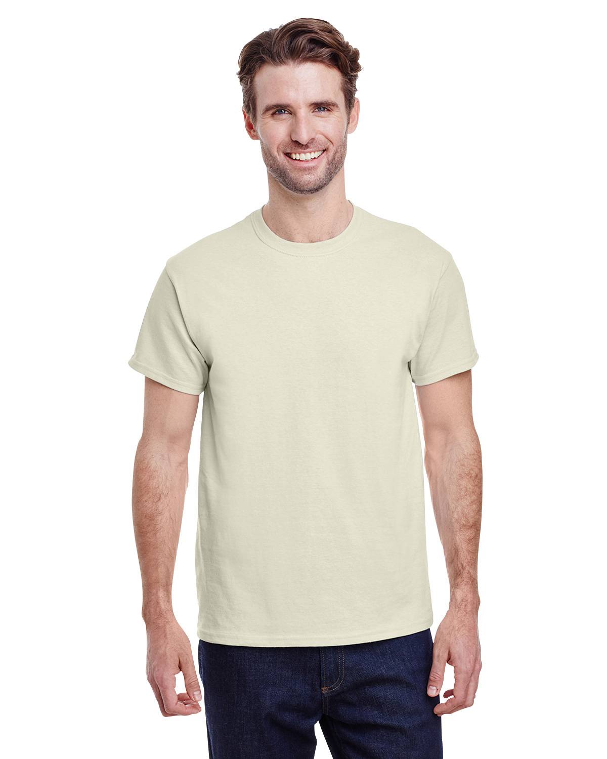 Gildan Adult Short Sleeve T-Shirt w/pocket in White : : Clothing,  Shoes & Accessories