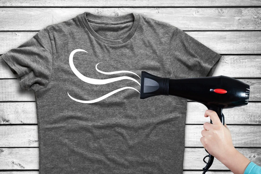 Method 5: Use Hair Dryer to Remove Vinyl from Cloth